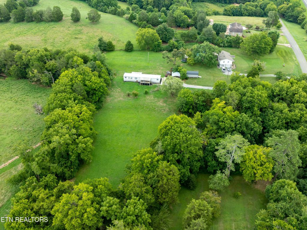 Photo of 141 Cox Loy Lane, Clinton, TN 37716 (MLS # 1311583)