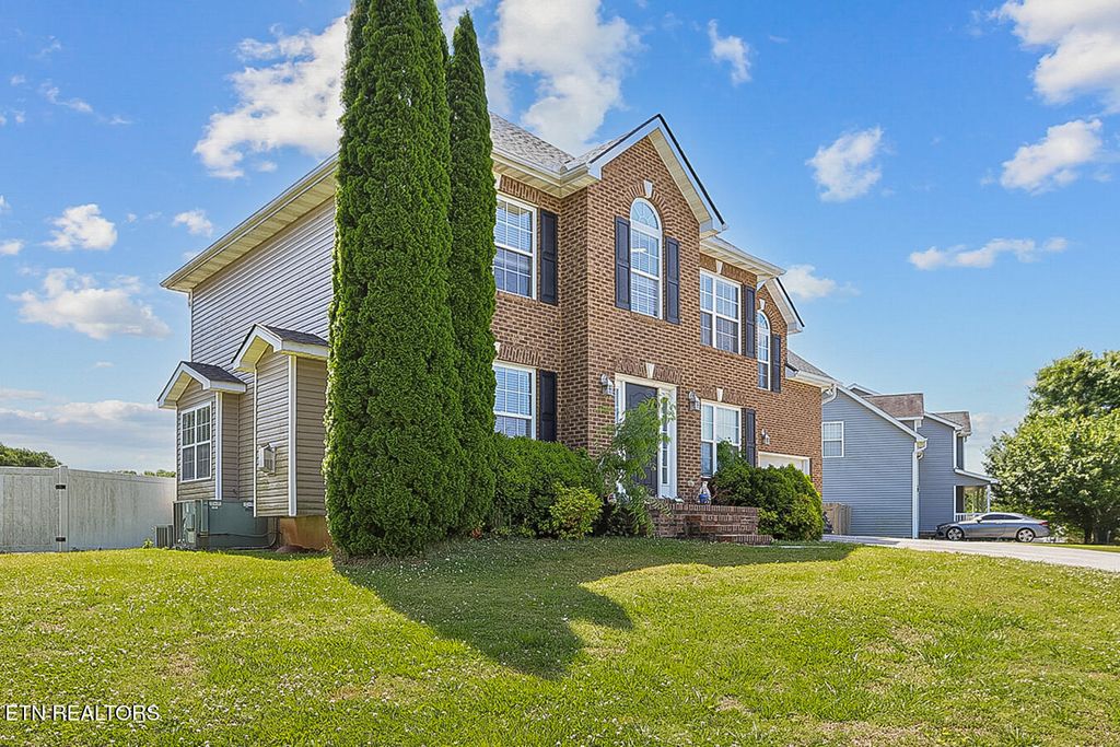 Photo of 5136 Horsestall Drive, Knoxville, TN 37918 (MLS # 1340790)