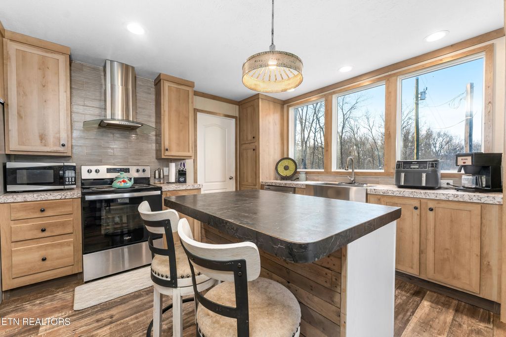 Photo of 335 S Rogers Rd, Seymour, TN 37865 (MLS # 1334901)