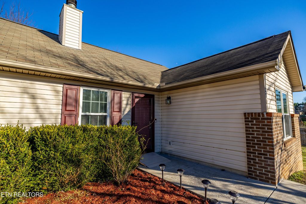 Photo of 2700 Glacier Way, Knoxville, TN 37924 (MLS # 1323349)