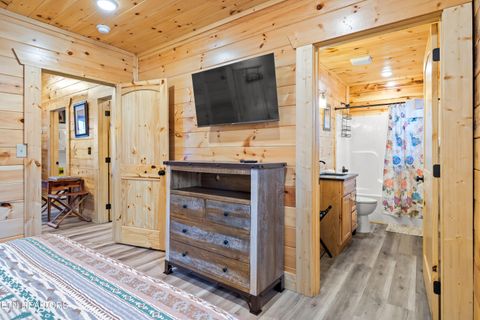 Tiny photo for 1069 Timberlake Circle, Sevierville, TN 37876 (MLS # 1328994)