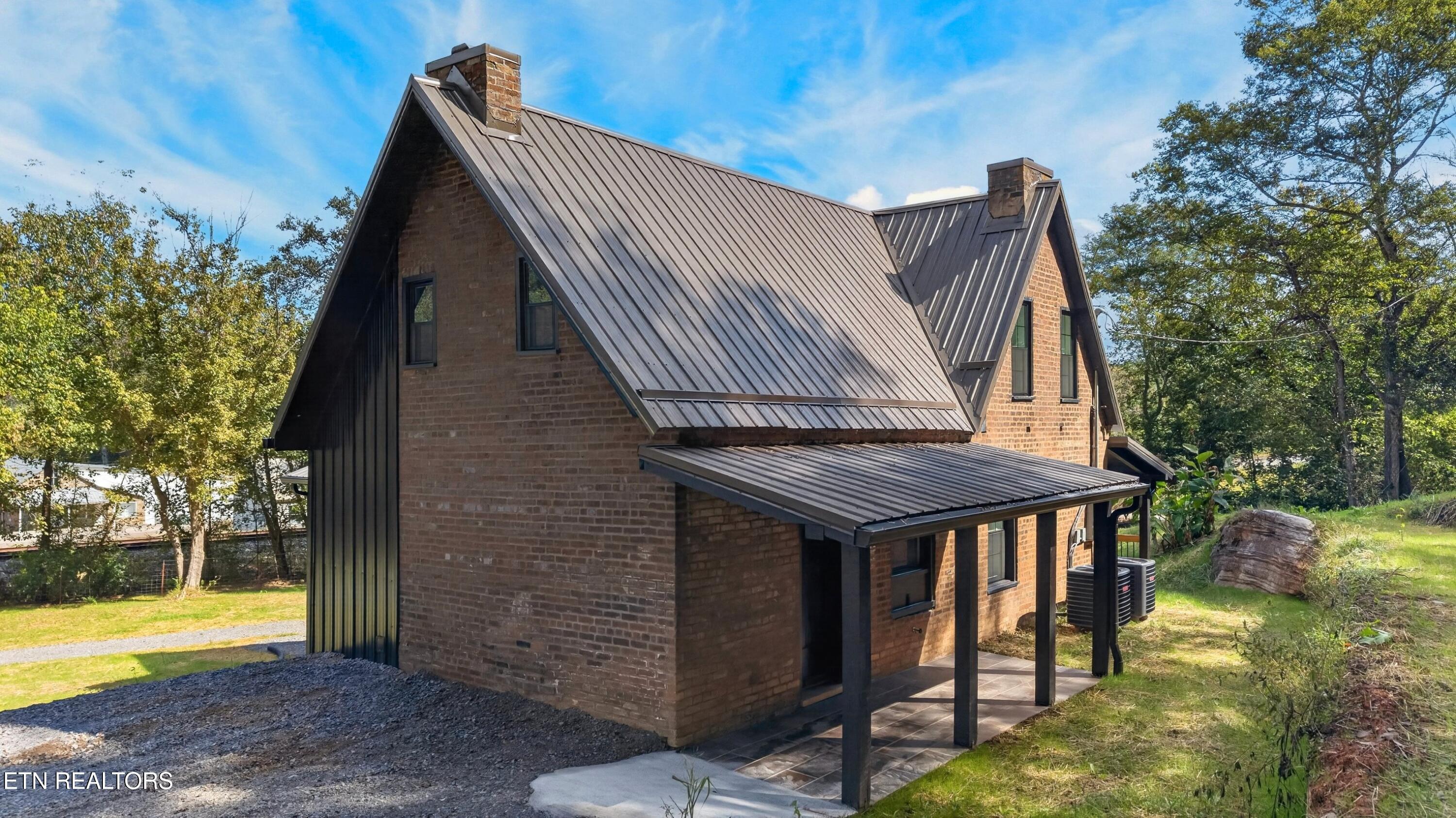 1550 Pig Trot Rd