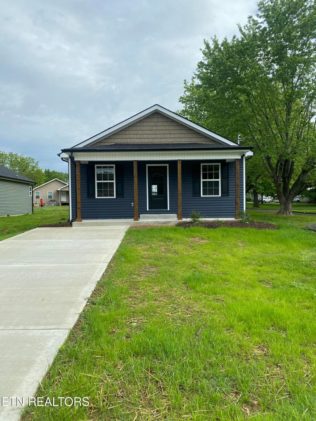 Photo of 412 Oklahoma St, Madisonville, TN 37354 (MLS # 1300082)