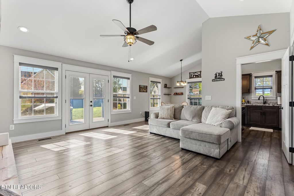 Photo of 241 Wind Chase Drive, Madisonville, TN 37354 (MLS # 1337846)