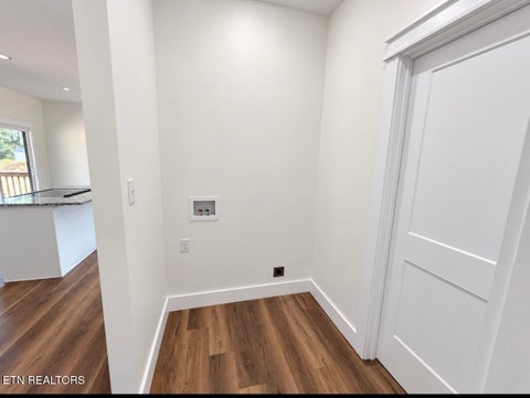 Tiny photo for 127 Tonawanda Trl, Madisonville, TN 37354 (MLS # 1354955)