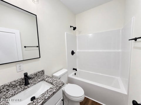 Tiny photo for 127 Tonawanda Trl, Madisonville, TN 37354 (MLS # 1354955)