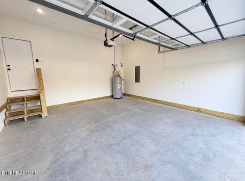 Tiny photo for 127 Tonawanda Trl, Madisonville, TN 37354 (MLS # 1354955)