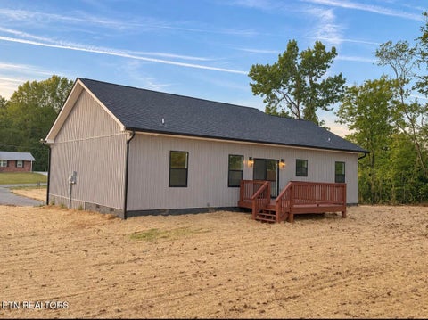 Tiny photo for 127 Tonawanda Trl, Madisonville, TN 37354 (MLS # 1354955)