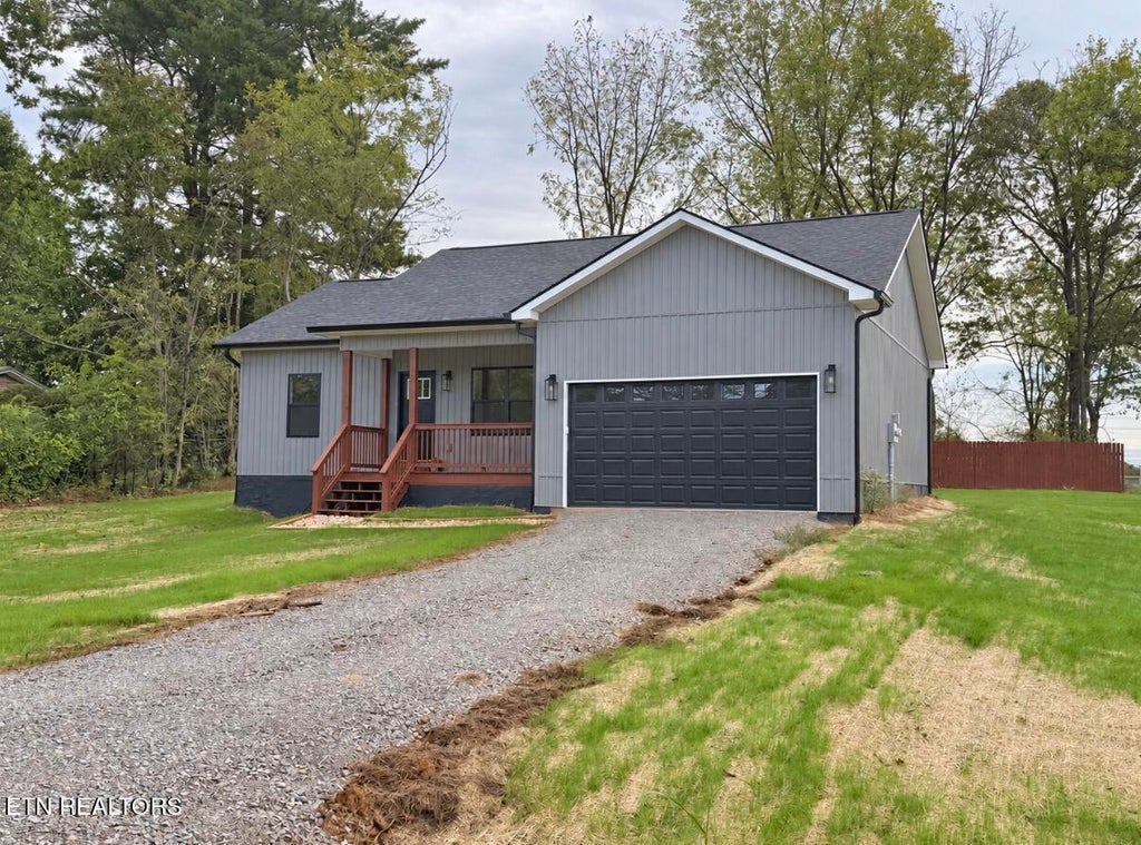 Photo of 127 Tonawanda Trl, Madisonville, TN 37354 (MLS # 1354955)