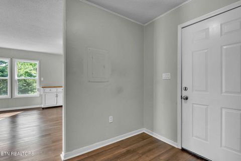 Tiny photo for 106 King Ave Ave, Morristown, TN 37814 (MLS # 1317688)