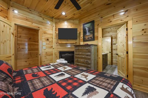Tiny photo for 655 Gatlinburg Falls Way, Gatlinburg, TN 37738 (MLS # 1335633)