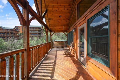 Tiny photo for 655 Gatlinburg Falls Way, Gatlinburg, TN 37738 (MLS # 1335633)