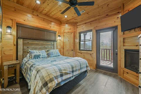 Tiny photo for 655 Gatlinburg Falls Way, Gatlinburg, TN 37738 (MLS # 1335633)