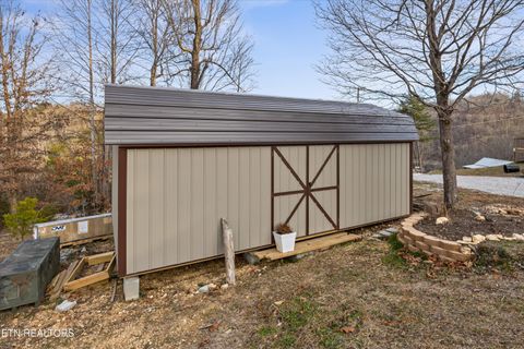 Tiny photo for 352 Perry Smith Lane, Caryville, TN 37714 (MLS # 1325992)