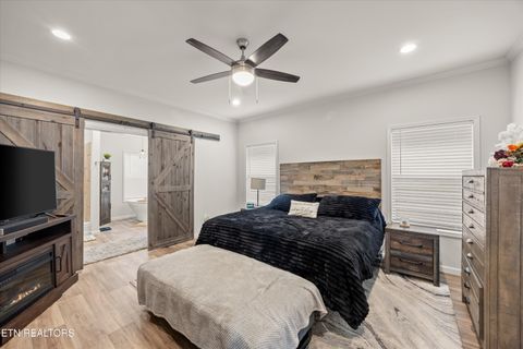 Tiny photo for 352 Perry Smith Lane, Caryville, TN 37714 (MLS # 1325992)