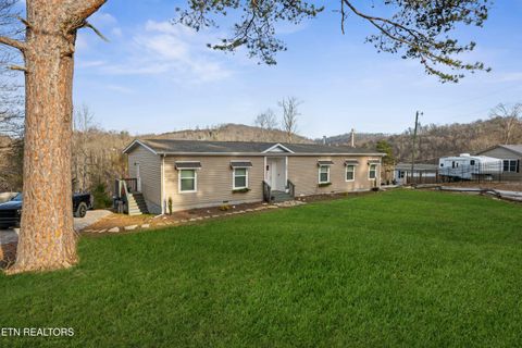 Tiny photo for 352 Perry Smith Lane, Caryville, TN 37714 (MLS # 1325992)