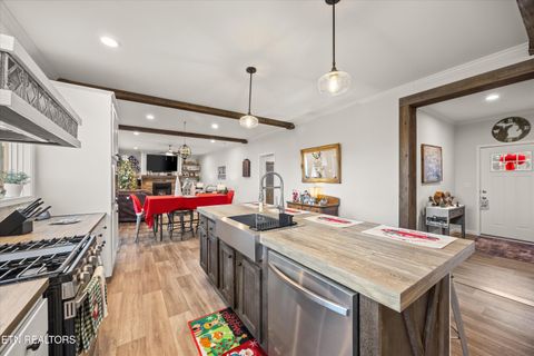 Tiny photo for 352 Perry Smith Lane, Caryville, TN 37714 (MLS # 1325992)