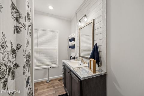 Tiny photo for 352 Perry Smith Lane, Caryville, TN 37714 (MLS # 1325992)