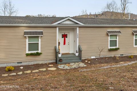 Tiny photo for 352 Perry Smith Lane, Caryville, TN 37714 (MLS # 1325992)