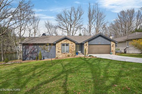 Photo of 12 Edinburgh Terrace, Fairfield Glade, TN 38558 (MLS # 1335270)