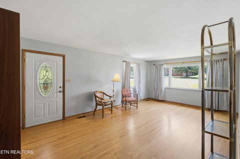 Tiny photo for 415 Woodland Drive, Clinton, TN 37716 (MLS # 1347741)