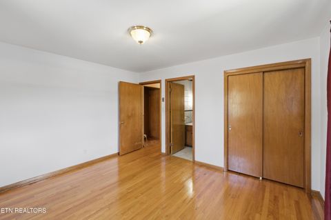 Tiny photo for 415 Woodland Drive, Clinton, TN 37716 (MLS # 1347741)