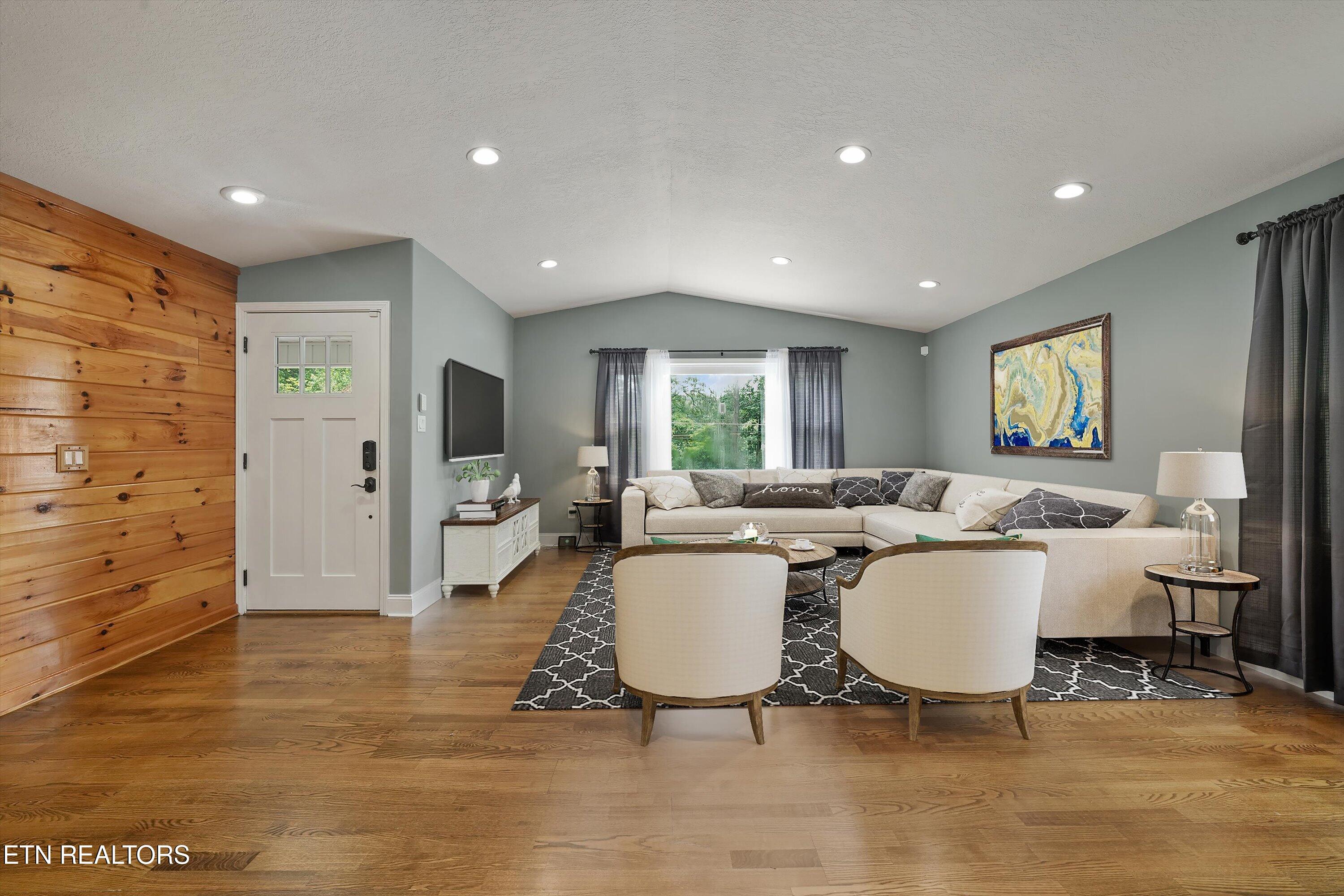 79 Reservoir Rd