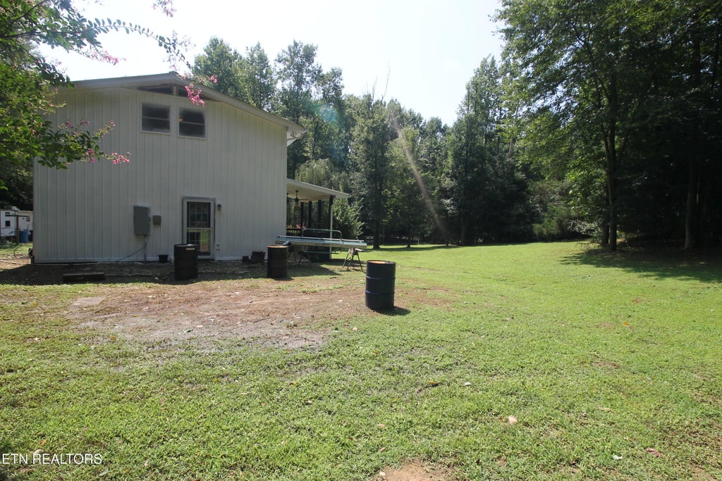 Photo of 145 Apple Tree Drive, Oliver Springs, TN 37840 (MLS # 1351606)