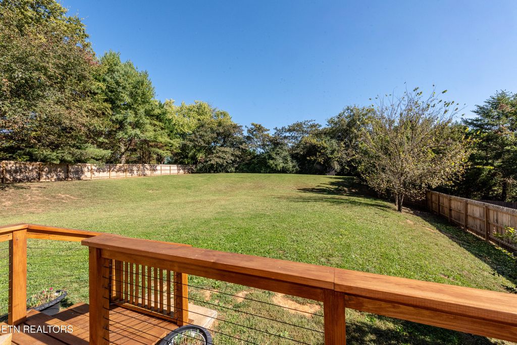 Photo of 1600 Legacy Park Rd, Knoxville, TN 37922 (MLS # 1318473)
