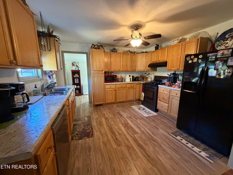 Tiny photo for 841 Yellow Cliff Rd, Jamestown, TN 38556 (MLS # 1359693)