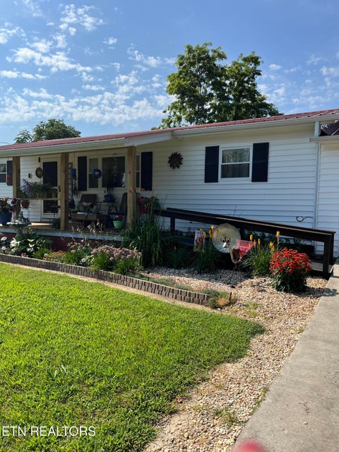 Tiny photo for 841 Yellow Cliff Rd, Jamestown, TN 38556 (MLS # 1359693)