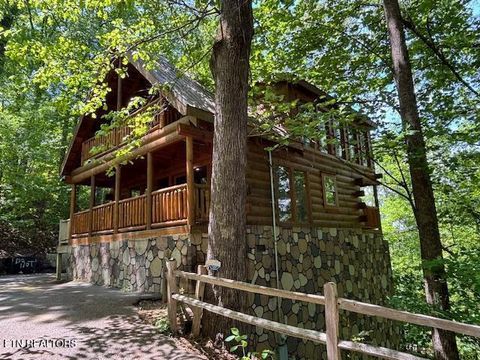 Photo of 1428 Indian Court, Sevierville, TN 37876 (MLS # 1338567)