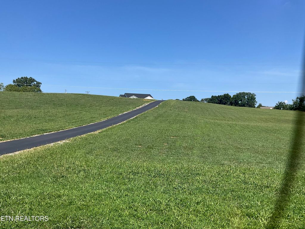 Photo of 7921 Bud Hawkins Rd, Corryton, TN 37721 (MLS # 1316319)