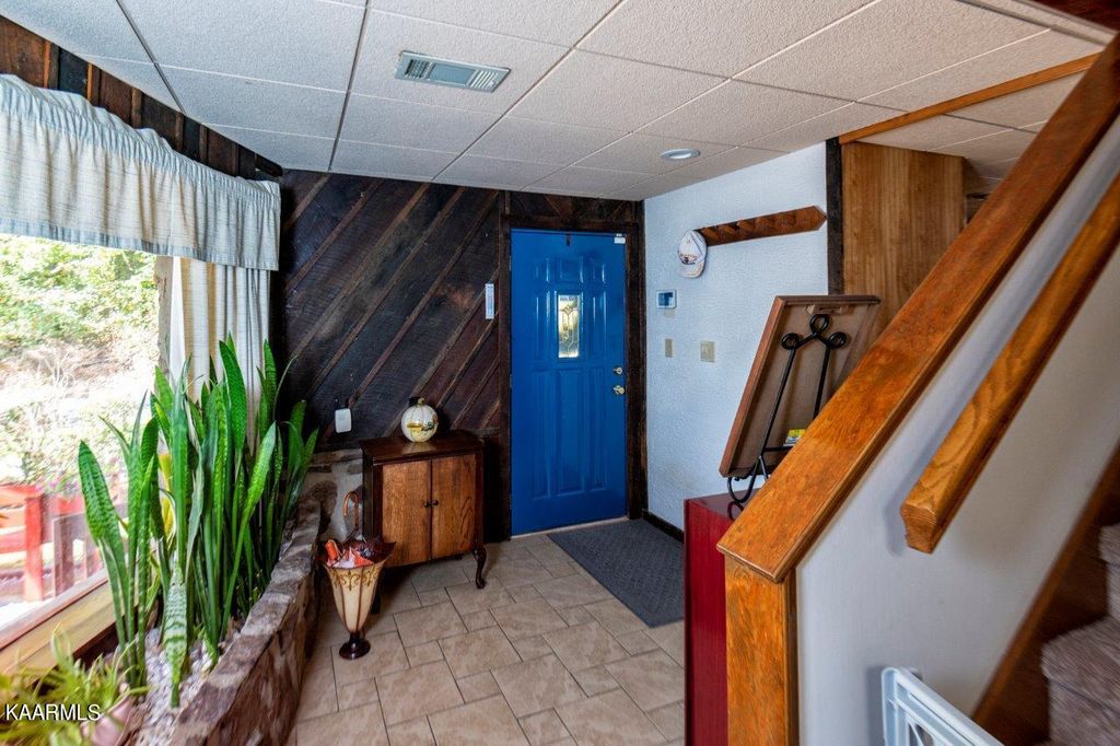 Photo of 237 Foster Rd, Heiskell, TN 37754 (MLS # 1206911)