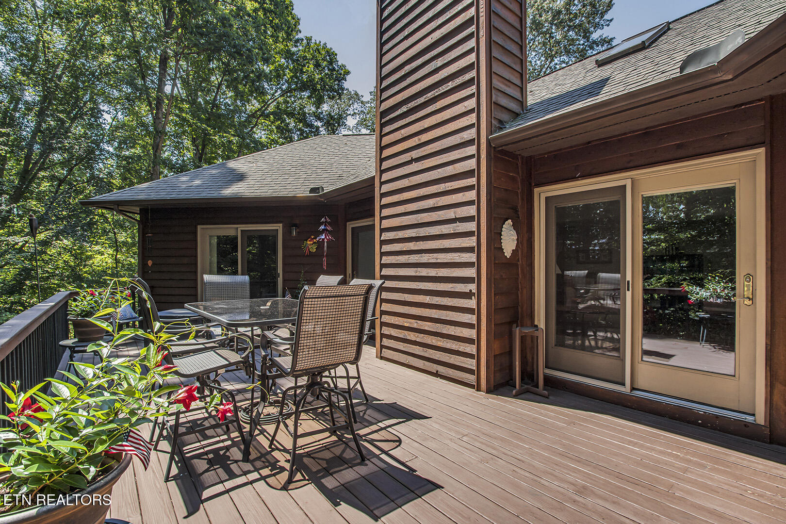 Loudon, Tennessee 37774, United States, 4 Bedrooms Bedrooms, ,3 BathroomsBathrooms,Residential,Active,191897