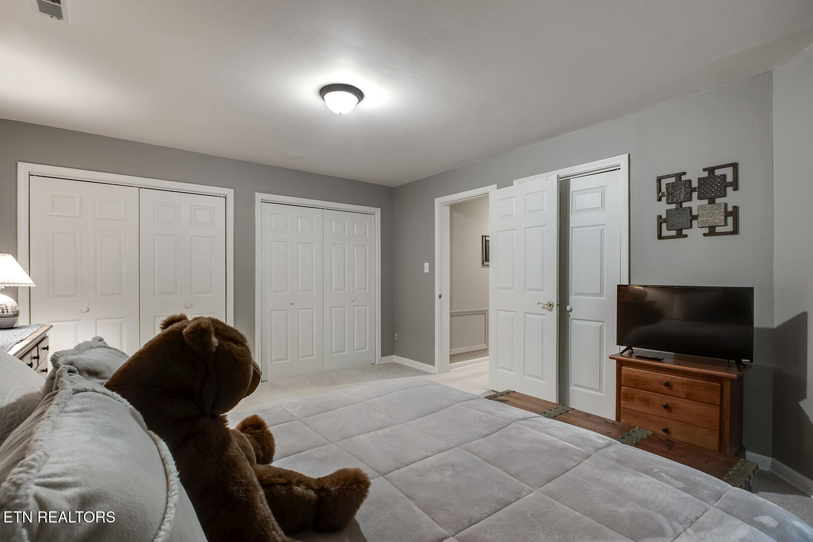 Loudon, Tennessee 37774, United States, 4 Bedrooms Bedrooms, ,3 BathroomsBathrooms,Residential,Active,191897