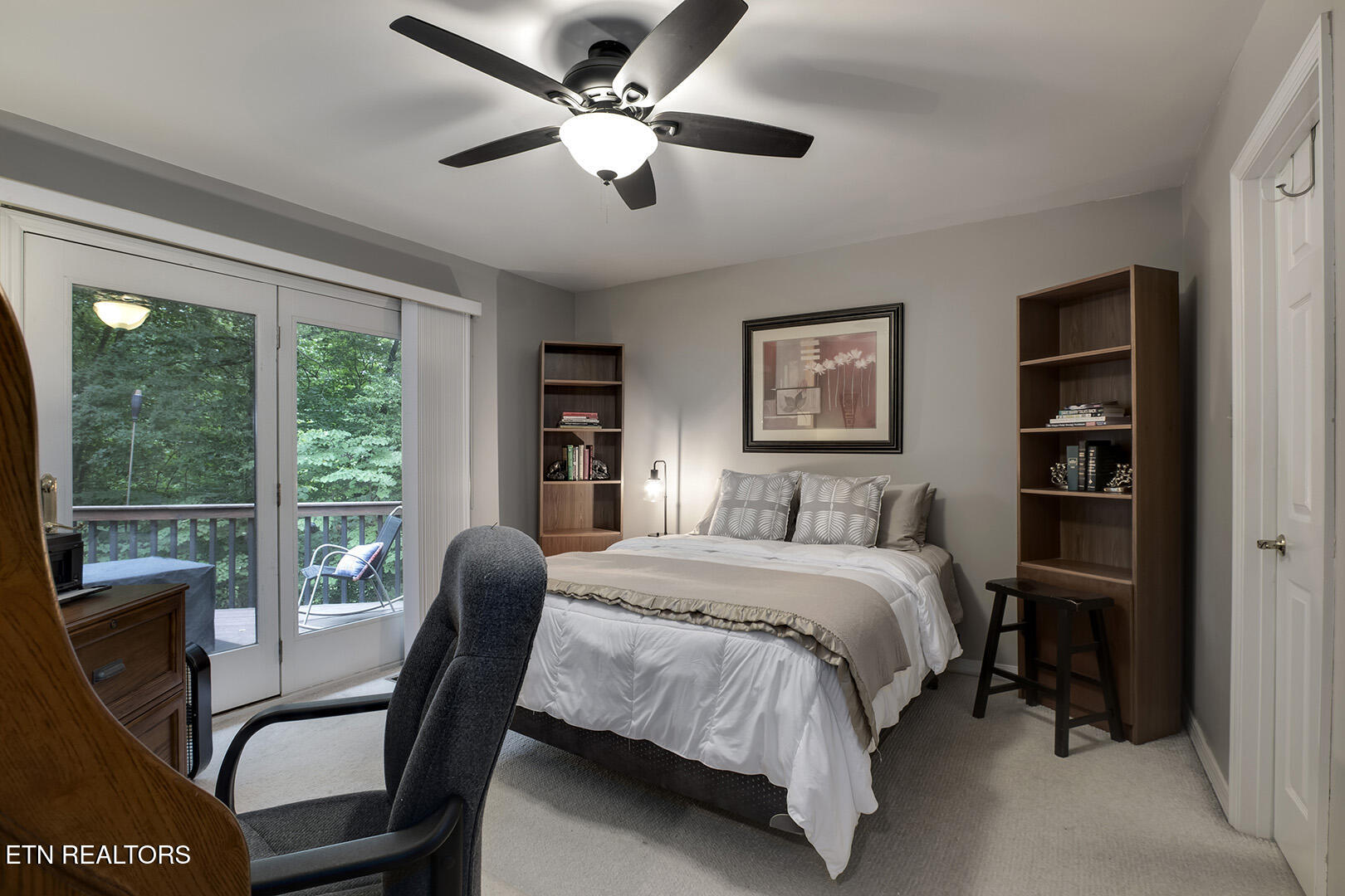 Loudon, Tennessee 37774, United States, 4 Bedrooms Bedrooms, ,3 BathroomsBathrooms,Residential,Active,191897