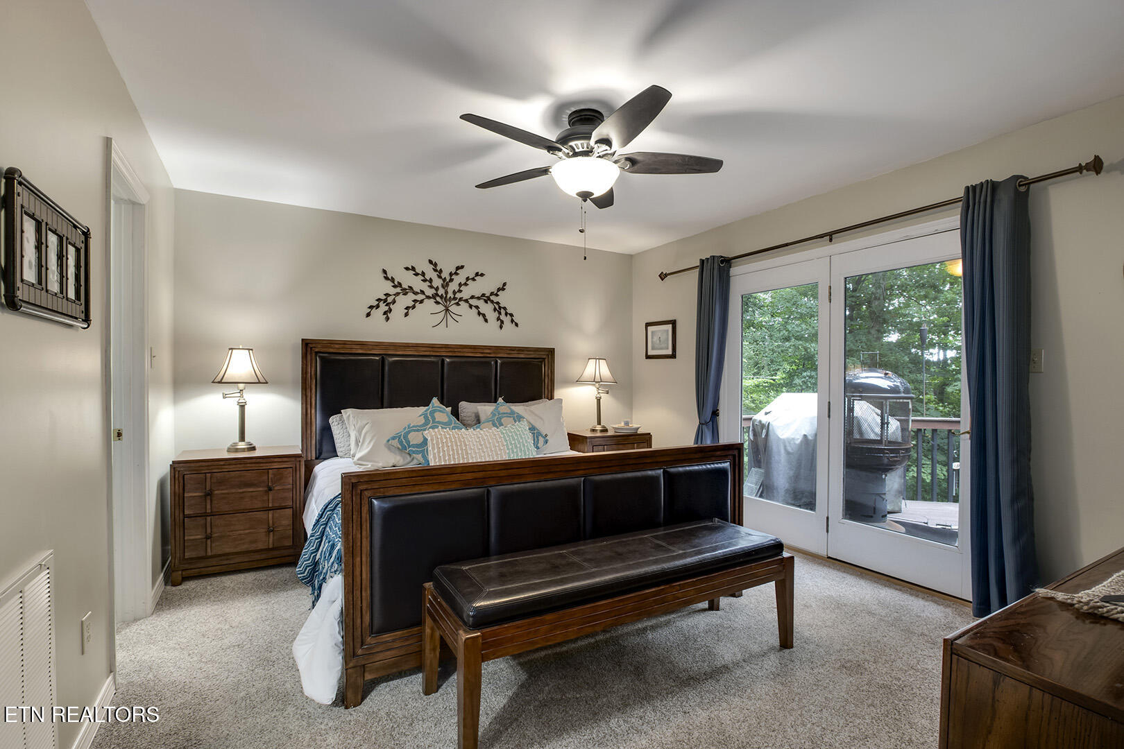 Loudon, Tennessee 37774, United States, 4 Bedrooms Bedrooms, ,3 BathroomsBathrooms,Residential,Active,191897