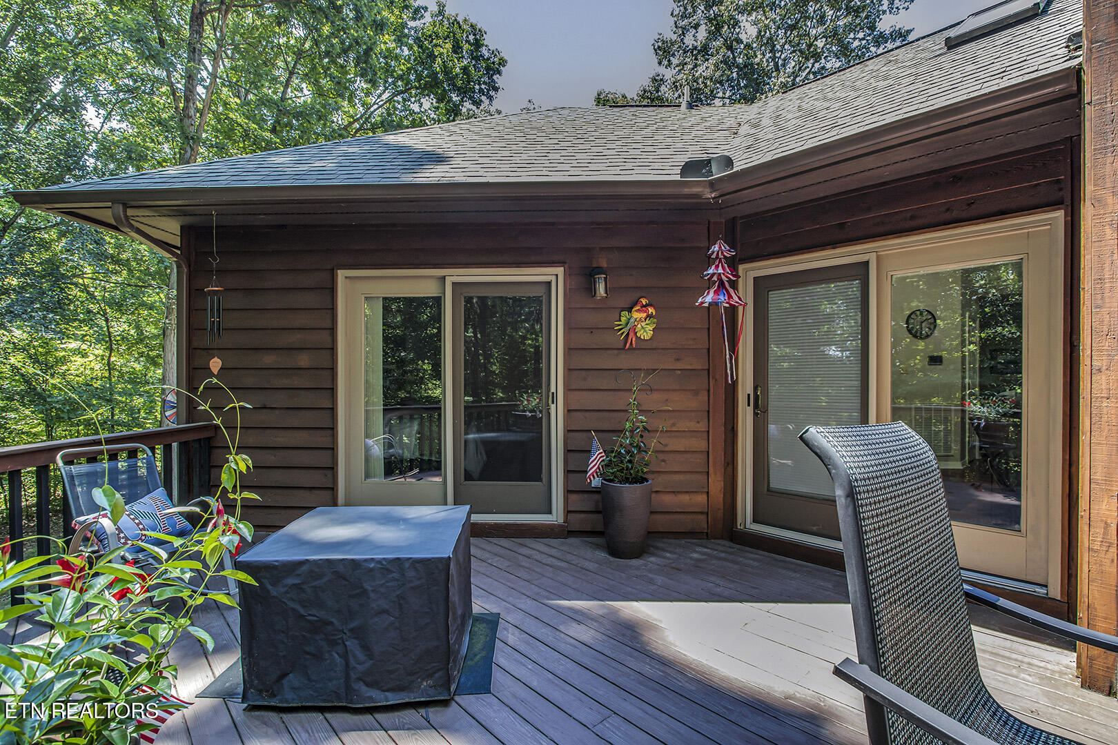 Loudon, Tennessee 37774, United States, 4 Bedrooms Bedrooms, ,3 BathroomsBathrooms,Residential,Active,191897