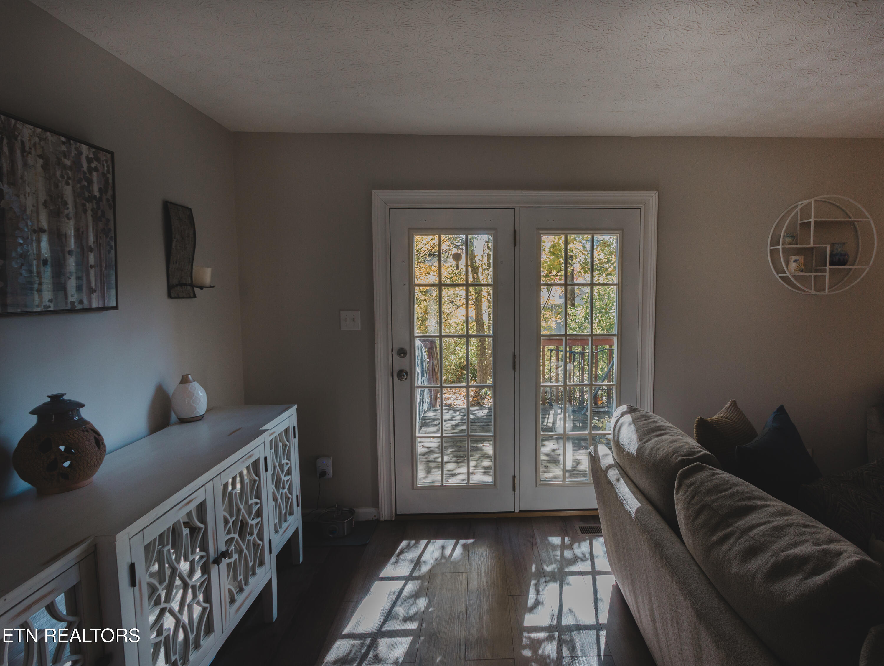 Knoxville, Tennessee 37923, United States, 3 Bedrooms Bedrooms, ,3 BathroomsBathrooms,Residential,Active,239144