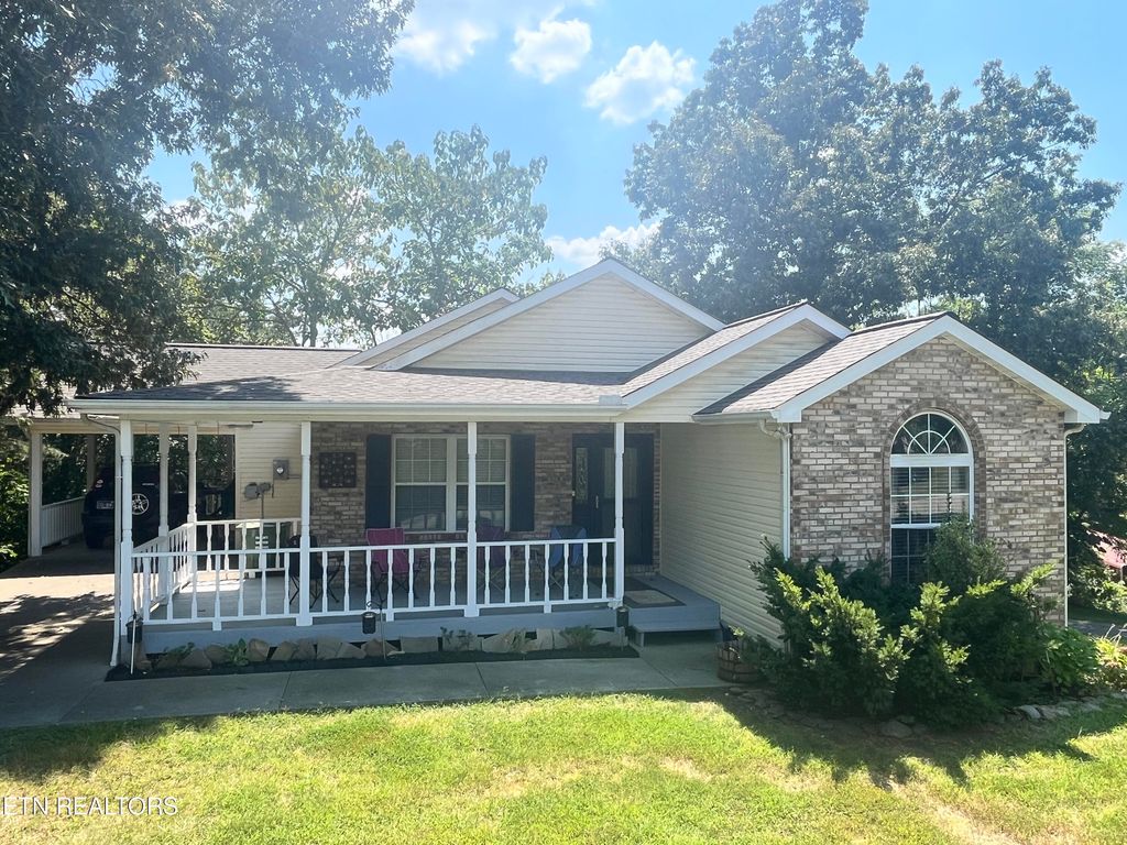 Photo of 511 Cross Creek Circle, Maynardville, TN 37807 (MLS # 1275192)