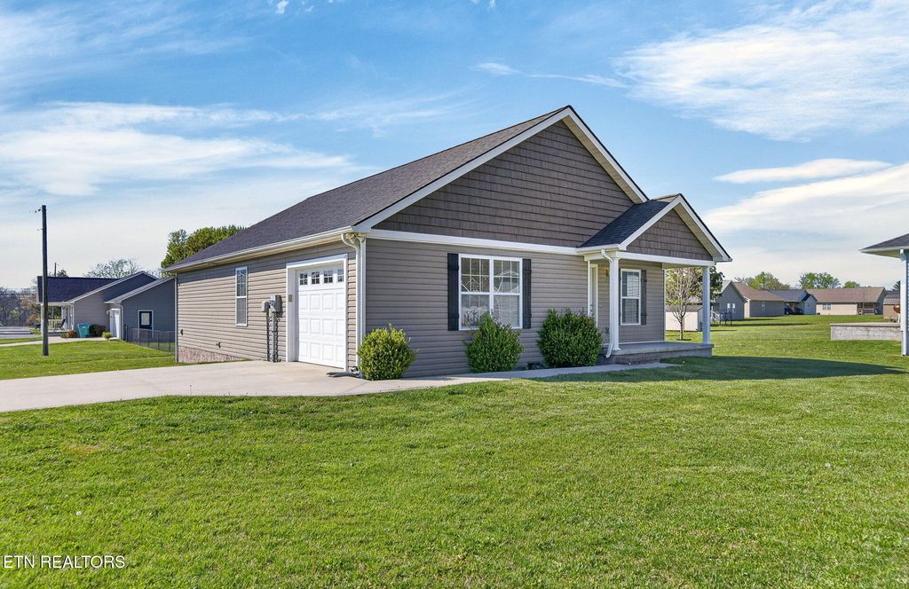 Photo of 47 Panther Valley Rd, Crossville, TN 38555 (MLS # 1336635)