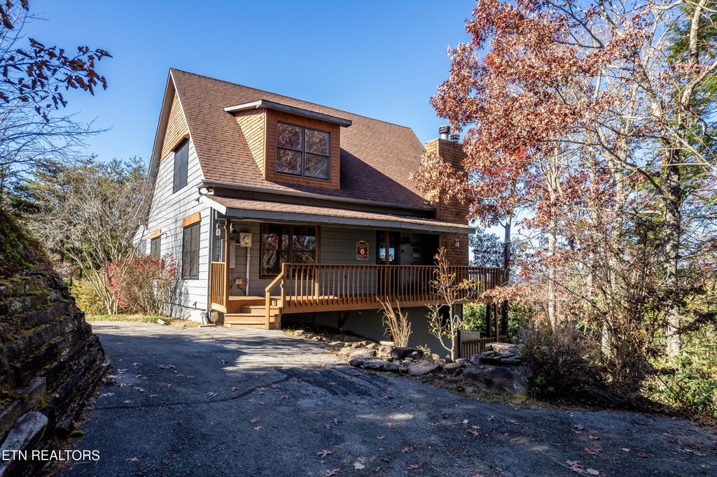Photo of 850 Stonegate Way, Townsend, TN 37882 (MLS # 1246454)