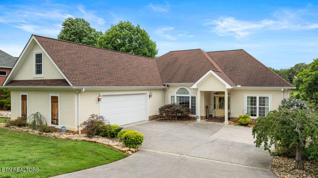 210 Indian Shadows Drive