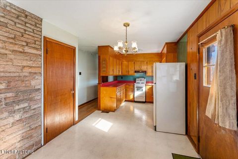 Tiny photo for 503 Glendale Ave, Clinton, TN 37716 (MLS # 1326952)