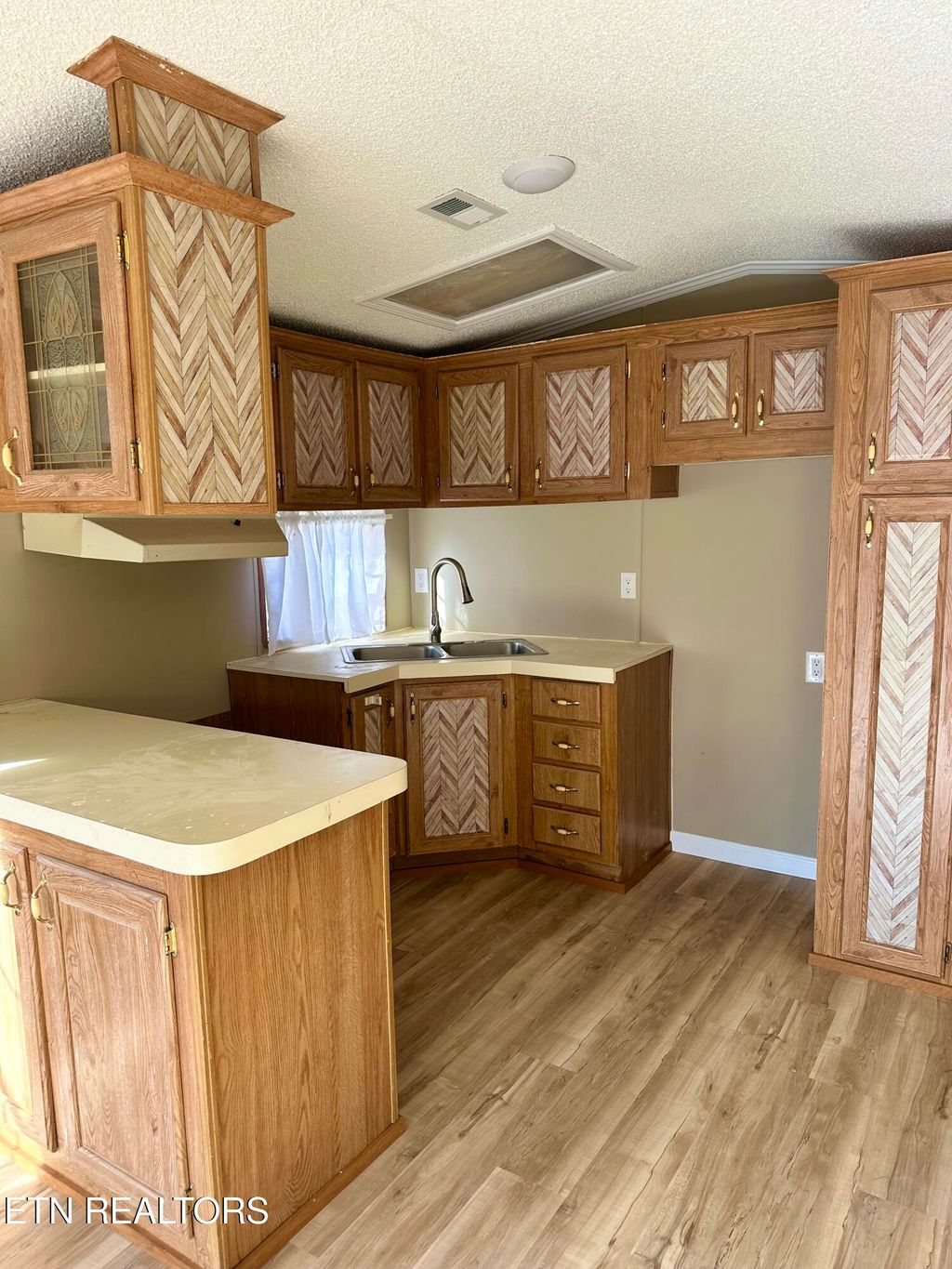 Photo of 69 Apache Tr, Crossville, TN 38572 (MLS # 1289956)