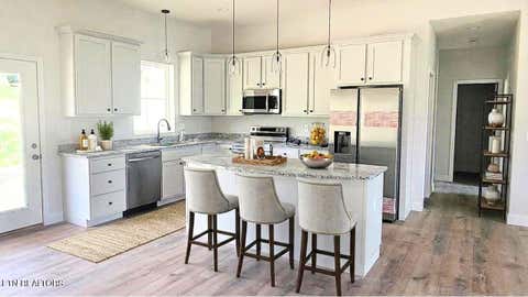 Tiny photo for 212 Splendor Way, Parrottsville, TN 37843 (MLS # 1342234)