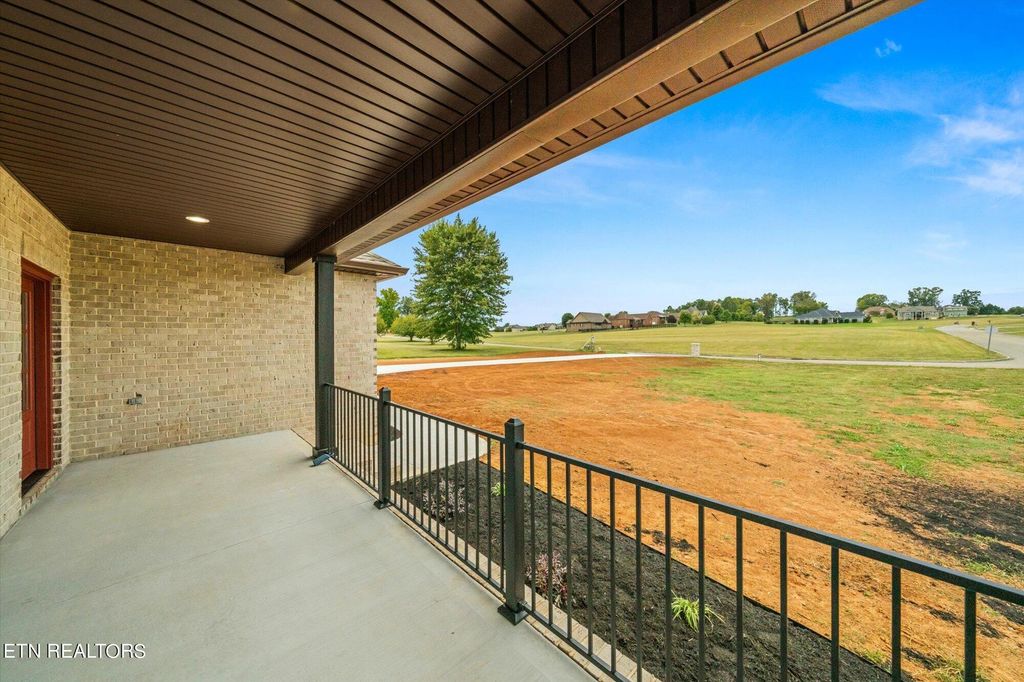 Photo of 617 Majestic Mtns Blvd, Walland, TN 37886 (MLS # 1276514)