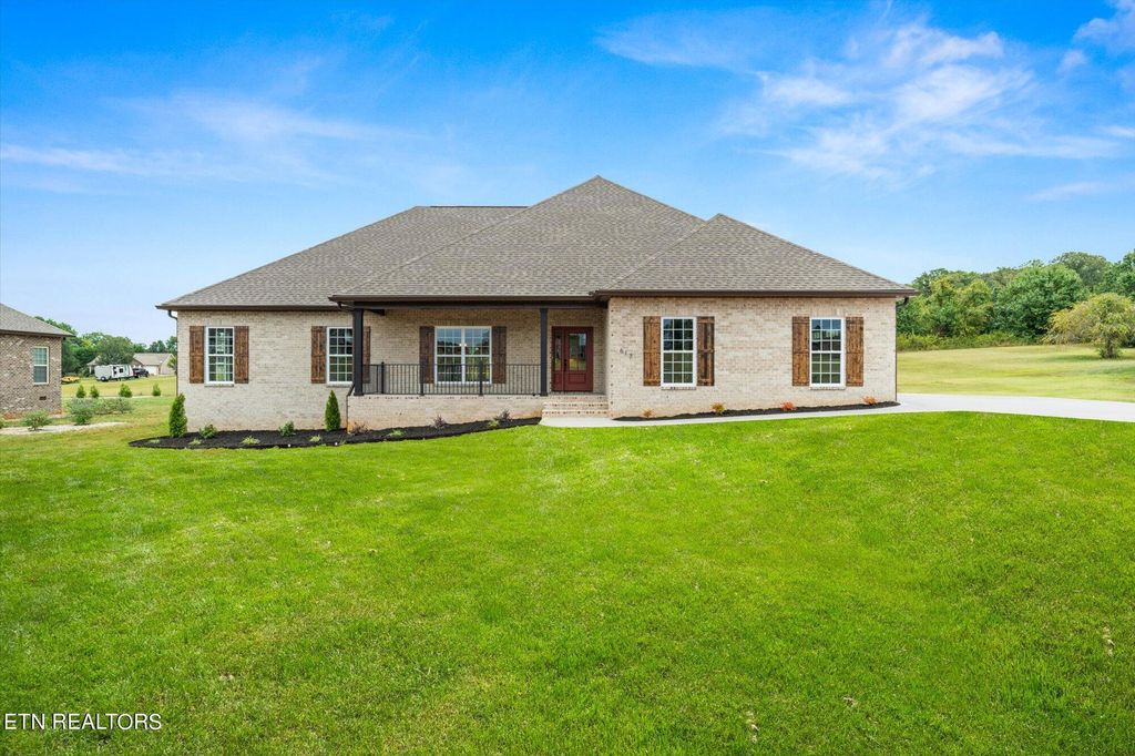 Photo of 617 Majestic Mtns Blvd, Walland, TN 37886 (MLS # 1276514)