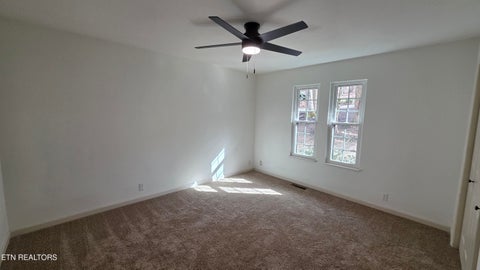 Tiny photo for 1135 W Outer Drive, Oak Ridge, TN 37830 (MLS # 1323902)